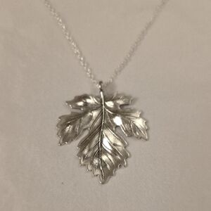 Maple Leaf NECKLACE 925S PLATE 20 INCH CHAIN FALL MAPLE LEAF